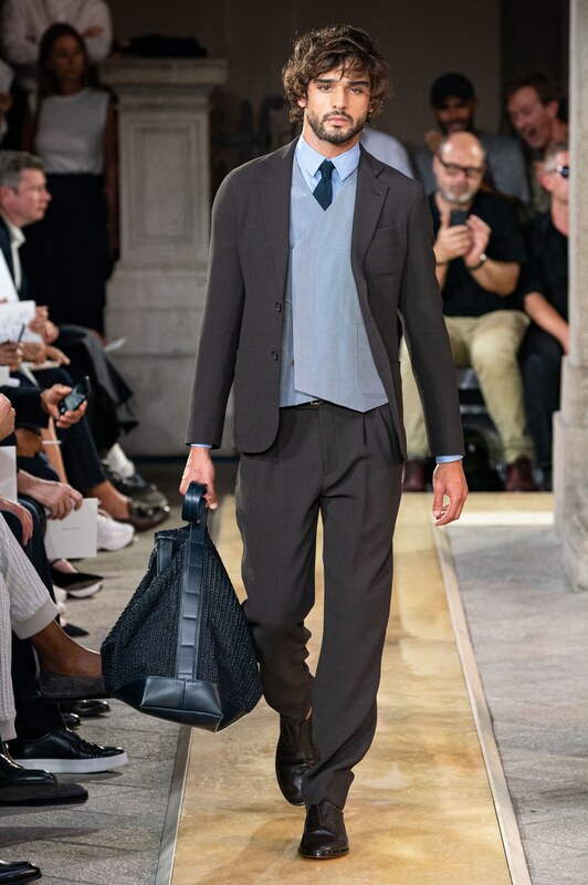 Spring Summer 20 Menswear, Georgio Armani, Suit with Pleated Trousers 